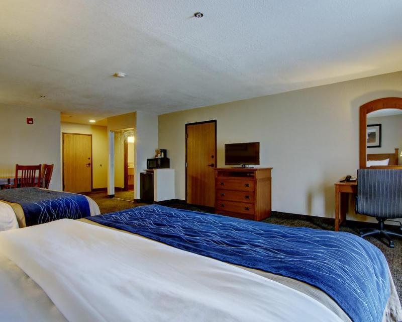 Hotel Comfort & Blue Ridge